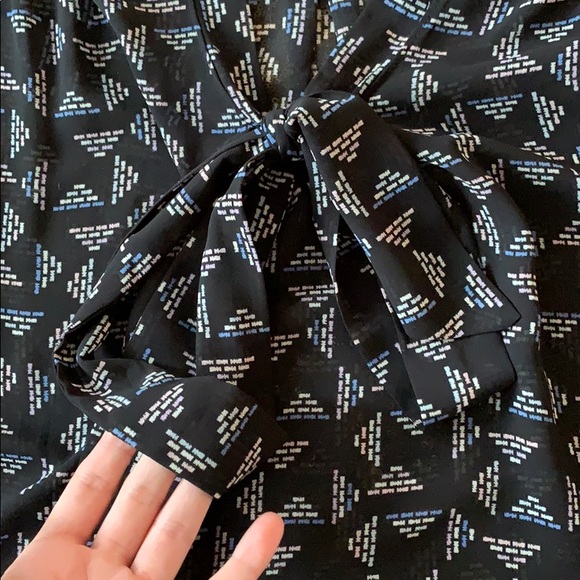 Xhilaration Sheer Tie Bow 3/4 Sleeve Blouse - Picture 3 of 6